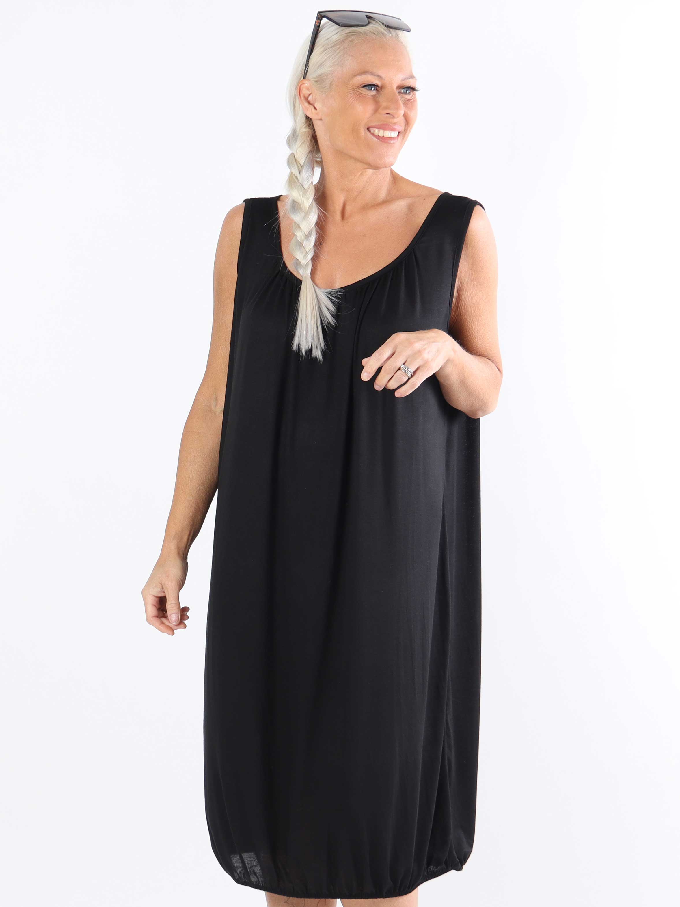 Miracle Sleeveless Dress - Basic klänning i viskos med resår nedtill